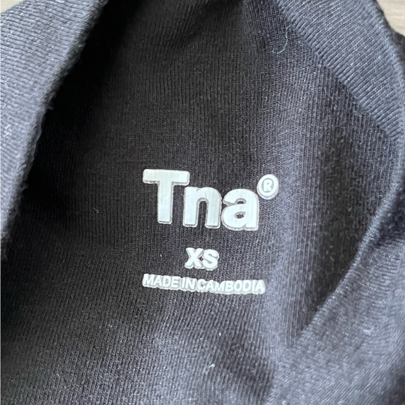 TNA Leggings Size XS - Picture 2 of 2